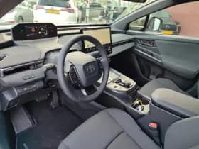 Toyota C hr thumbnail 10