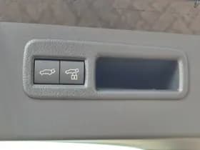 Toyota C hr thumbnail 35