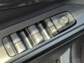 Toyota C hr thumbnail 56