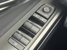 Toyota C hr thumbnail 17