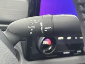 Toyota C hr thumbnail 23