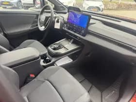 Toyota C hr thumbnail 10