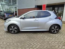 Toyota Yaris thumbnail 11