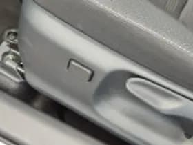 Toyota Yaris thumbnail 80
