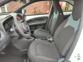 Toyota Aygo X thumbnail 15