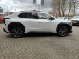 Toyota bZ4X thumbnail 49