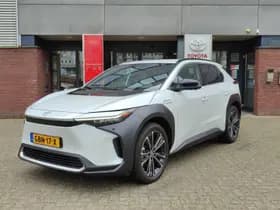 Toyota bZ4X thumbnail 7