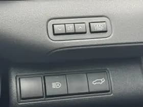 Toyota C hr thumbnail 6
