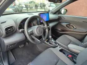 Toyota Yaris Cross thumbnail 4