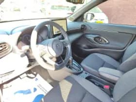 Toyota Yaris Cross thumbnail 4