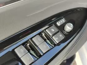 Toyota Mirai thumbnail 18