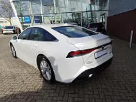 Toyota Mirai thumbnail 3