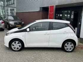 Toyota Aygo thumbnail 5