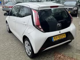 Toyota Aygo thumbnail 9