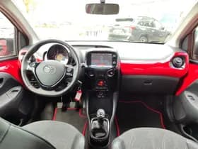 Toyota Aygo thumbnail 13