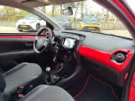 Toyota Aygo thumbnail 36