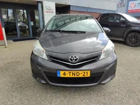 Toyota Yaris thumbnail 26