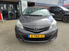 Toyota Yaris thumbnail 48
