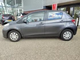Toyota Yaris thumbnail 60