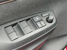 Toyota Yaris Cross thumbnail 16