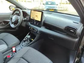 Toyota Yaris thumbnail 2