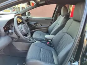 Toyota Yaris thumbnail 15