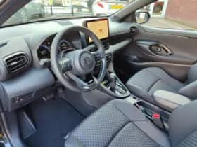 Toyota Yaris thumbnail 4