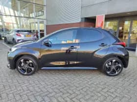 Toyota Yaris thumbnail 5