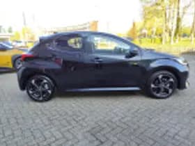 Toyota Yaris thumbnail 48