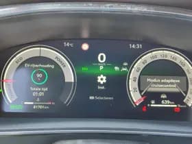 Toyota Corolla thumbnail 18