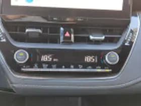 Toyota Corolla thumbnail 53