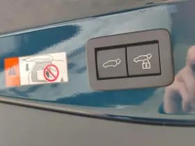 Toyota C hr thumbnail 32