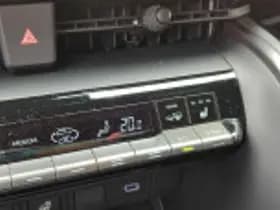 Toyota C hr thumbnail 73