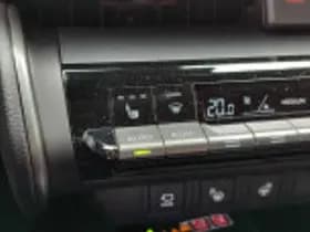 Toyota C hr thumbnail 90