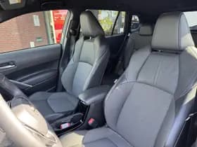 Toyota Corolla thumbnail 13