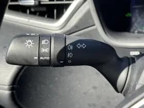 Toyota Corolla thumbnail 18