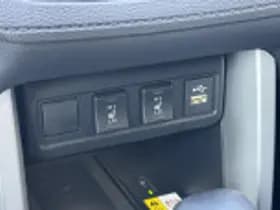 Toyota Corolla thumbnail 52