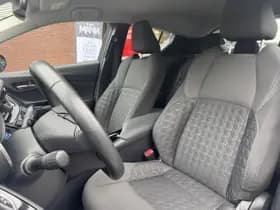Toyota C hr thumbnail 13
