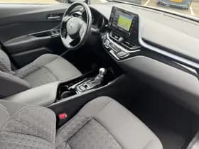 Toyota C hr thumbnail 10