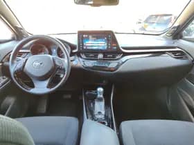 Toyota C hr thumbnail 13
