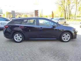 Toyota Corolla thumbnail 12