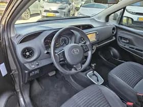Toyota Yaris thumbnail 2