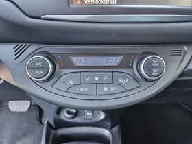 Toyota Yaris thumbnail 15