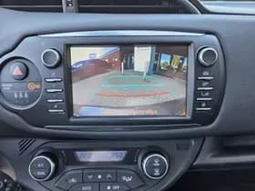 Toyota Yaris thumbnail 23