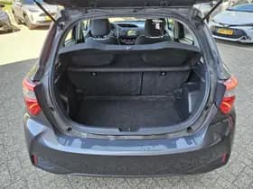 Toyota Yaris thumbnail 30