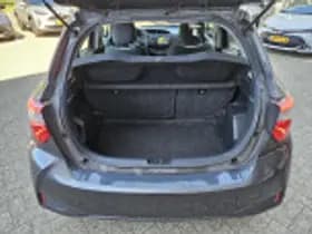Toyota Yaris thumbnail 57