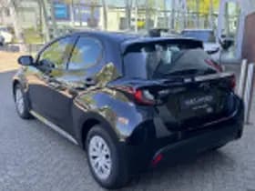 Toyota Yaris thumbnail 31