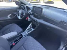 Toyota Yaris thumbnail 32