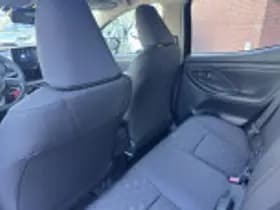Toyota Yaris thumbnail 36