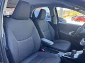 Toyota Yaris thumbnail 38